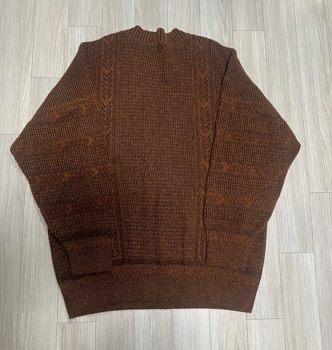 오가프 믹스패턴 풀오버 니트 상품이미지3