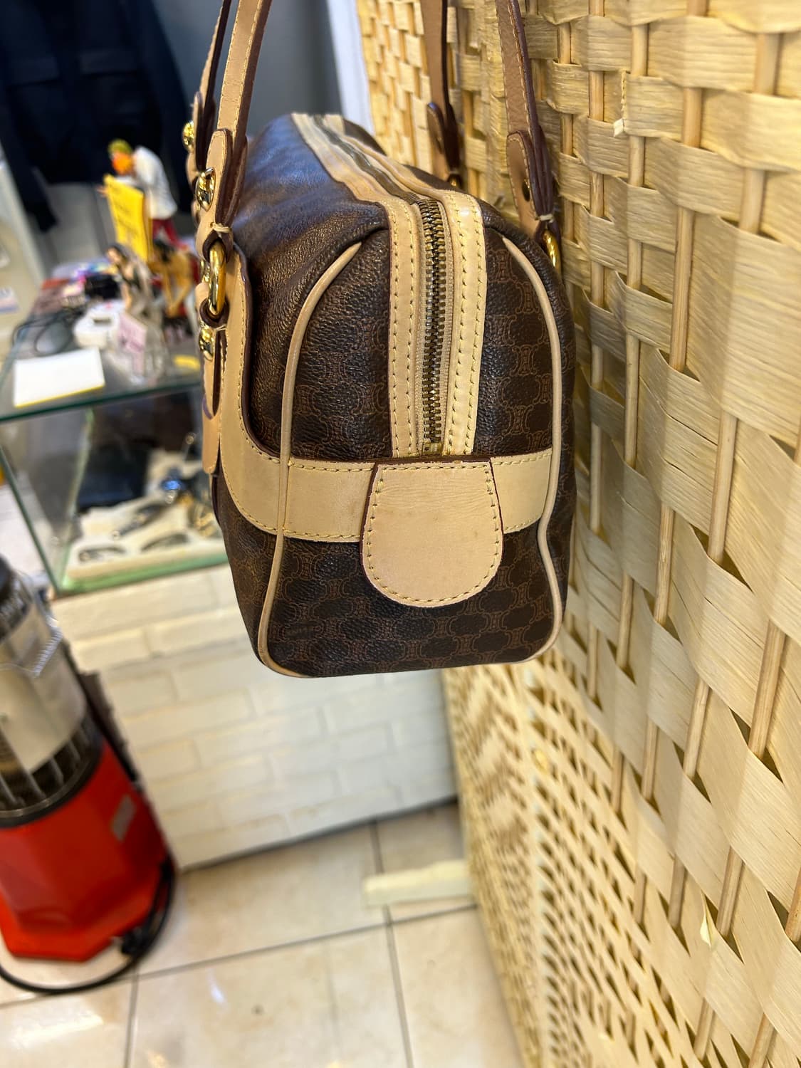 정품 셀린느 토드백 팝니다 상품이미지3