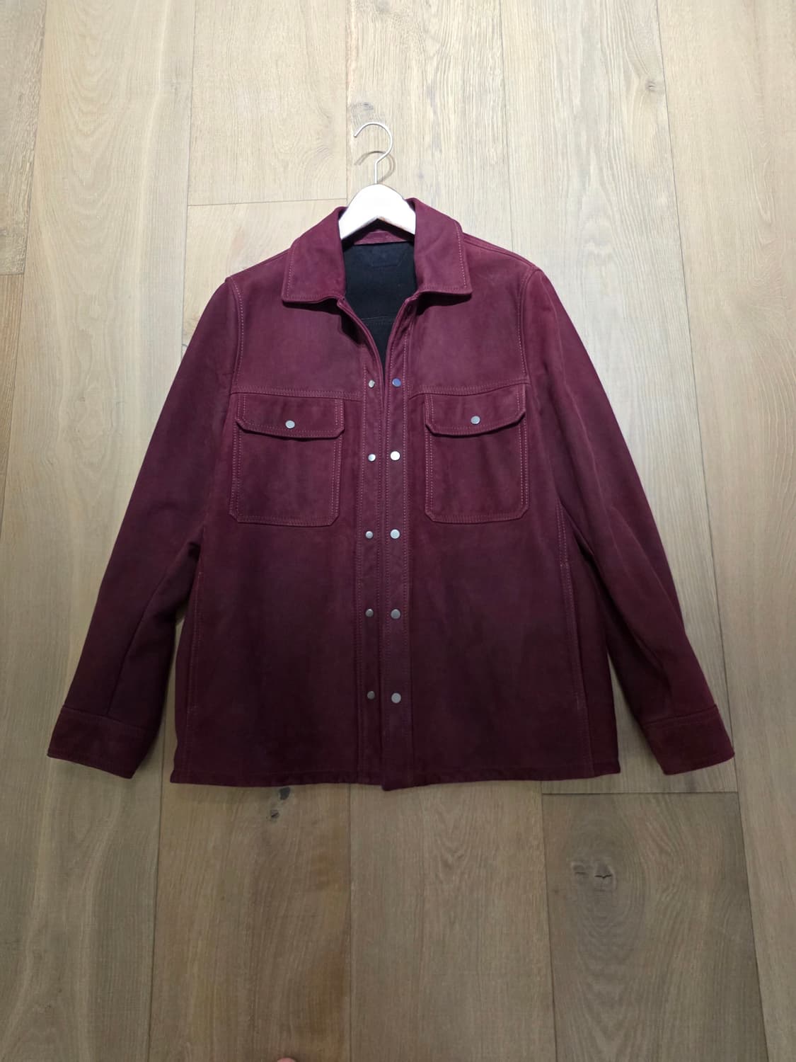 살바토레 산토로의 고급스러운 스웨이드 셔츠 자켓입니다
 상품이미지1