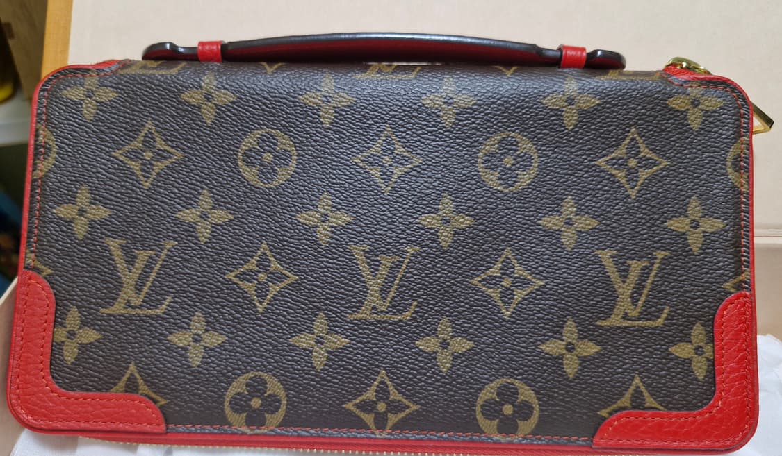 루이비통 모노그램 장지갑&크로스백도 가능 정품 상품이미지2