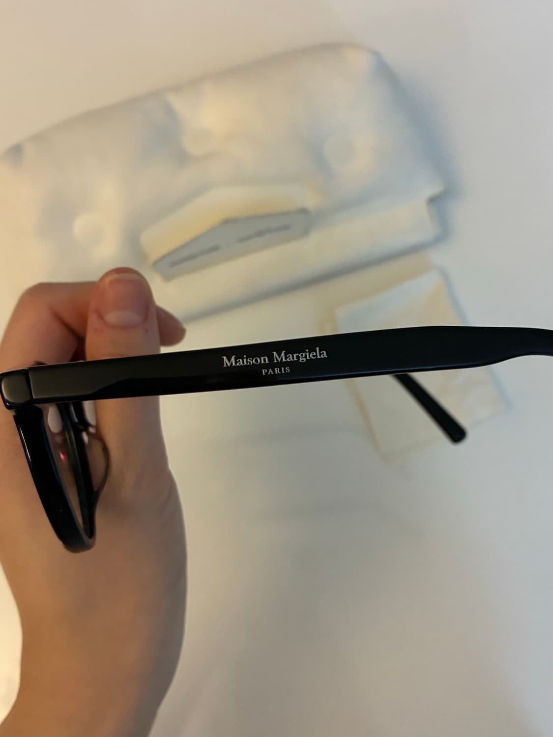 젠틀몬스터 X 메종마르지엘라 mm009S 클리어 블랙 상품이미지4