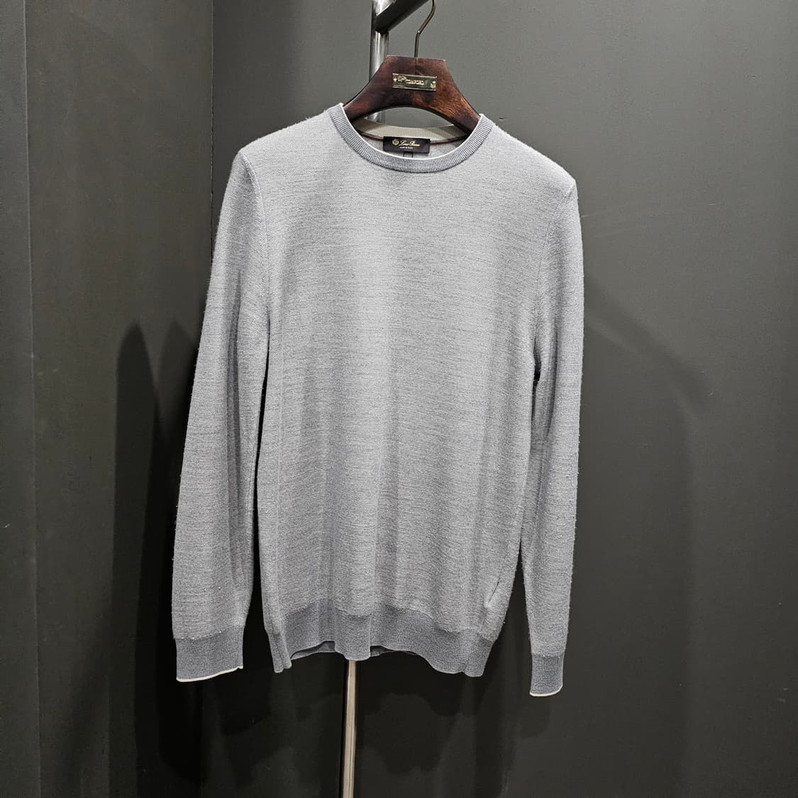 로로피아나 투톤 캐시미어 혼용 니트 상품이미지1