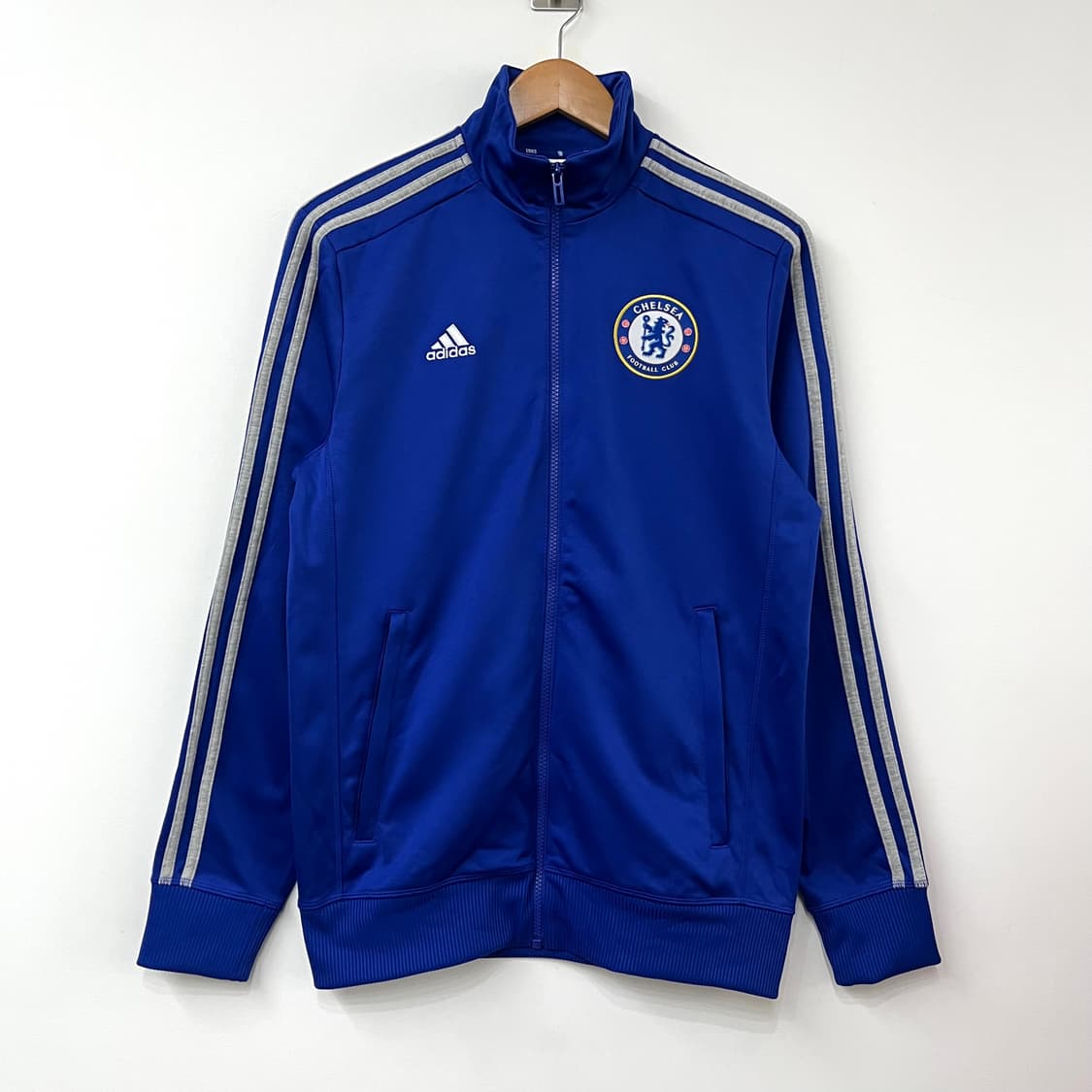 아디다스 첼시 그레이 삼선 블루 트랙탑 져지 상품이미지2