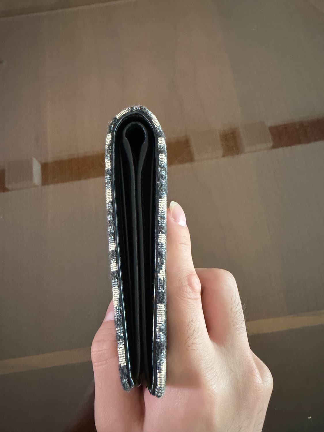 디올 오블리크 반지갑 상품이미지3