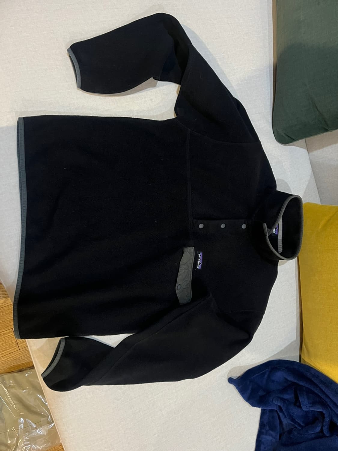 파타고니아 신칠라 블랙 플리스 후리스 아노락 맨투맨 상품이미지1