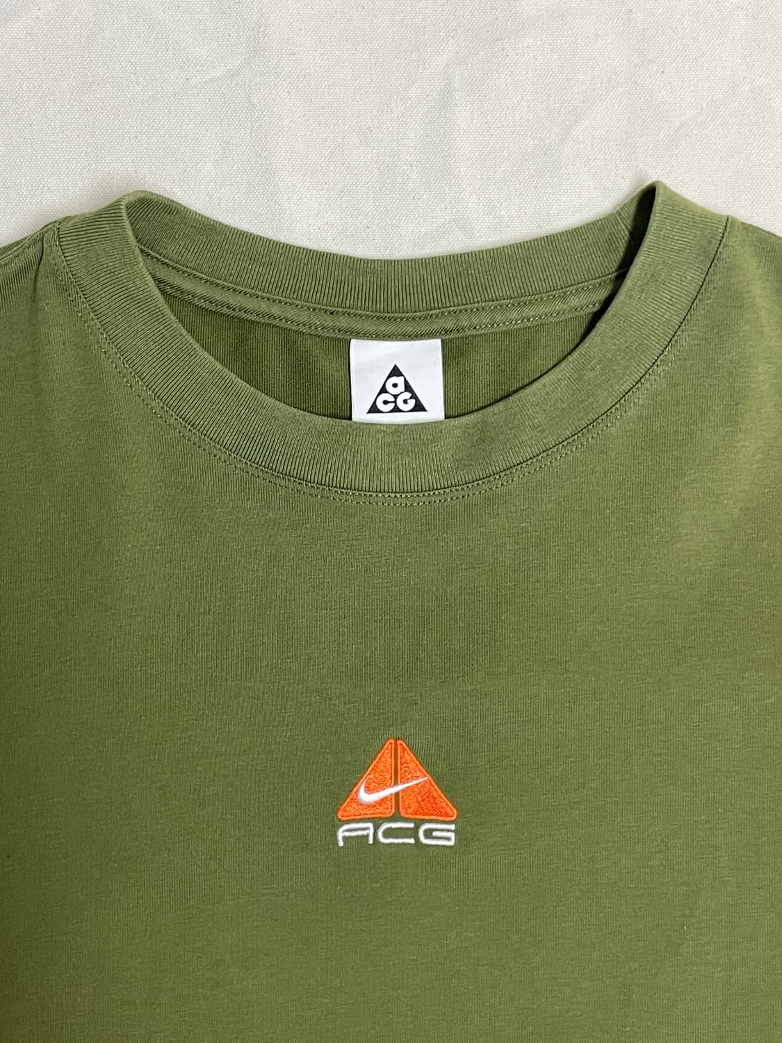 나이키 acg 반팔티 상품이미지3