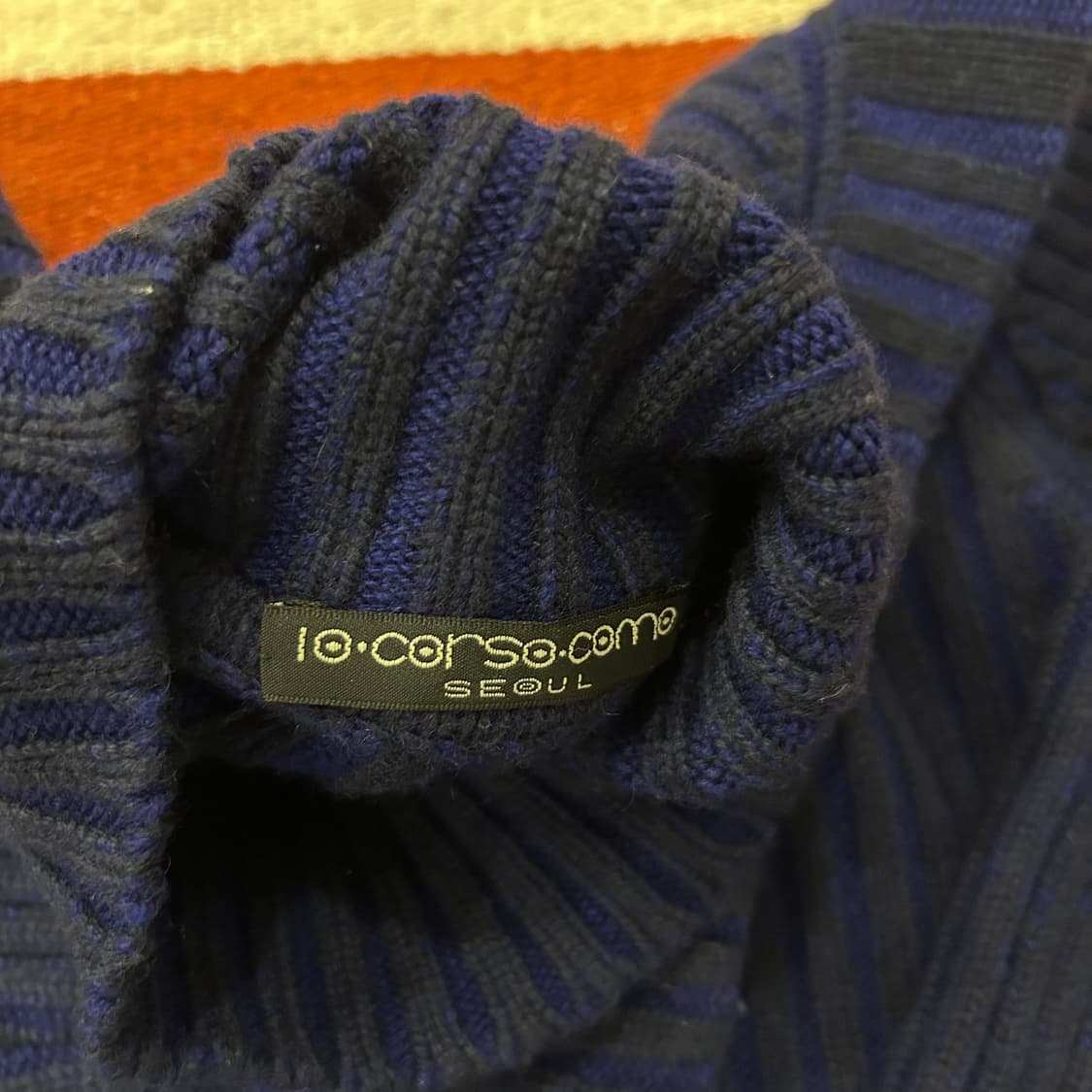 크리스토퍼케인 캐시미어 터틀넥 니트 상품이미지3