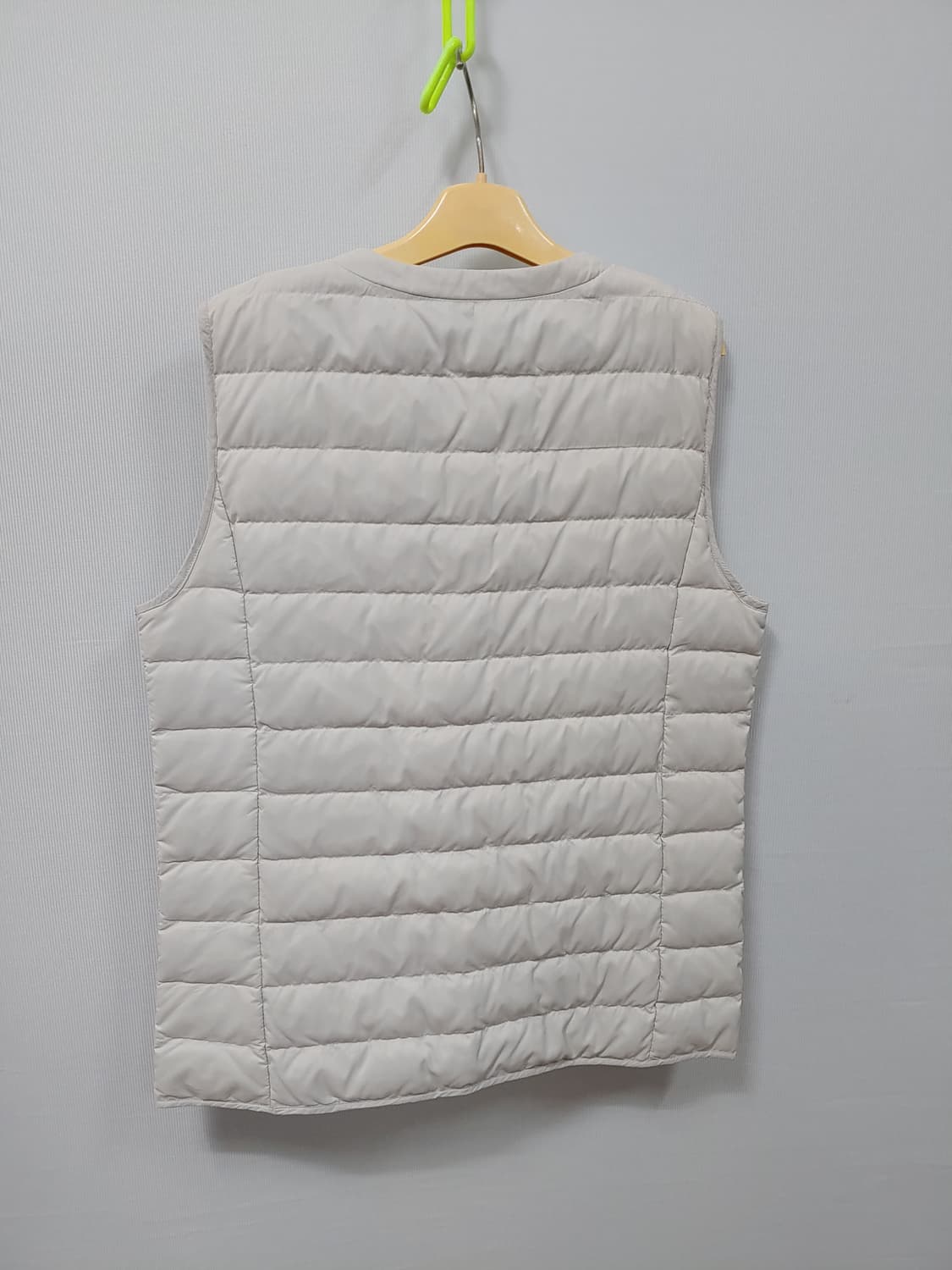 내셔널지오그래픽 패딩 조끼 아이보리 여성M 상품이미지2