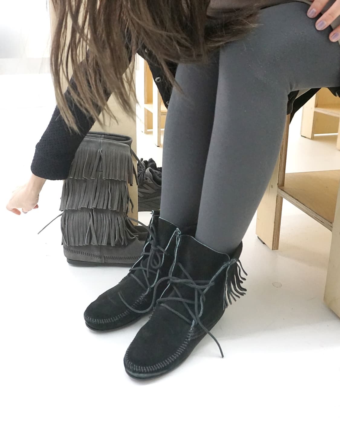 Minnetonka 프린지 부츠 스웨이드 상품이미지1