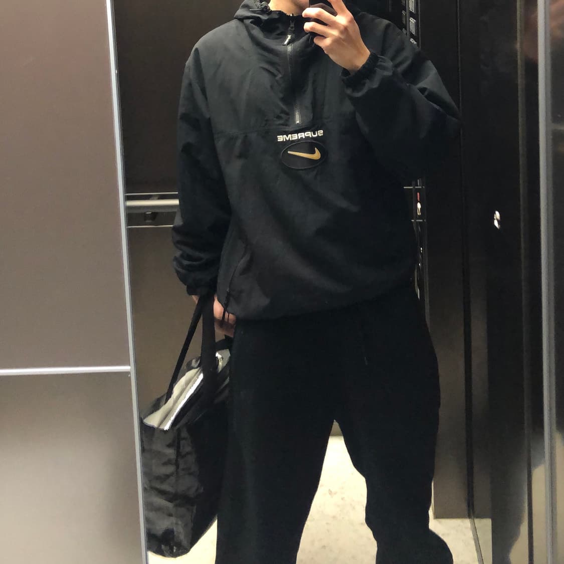 슈프림 나이키 아노락 후드 상품이미지1