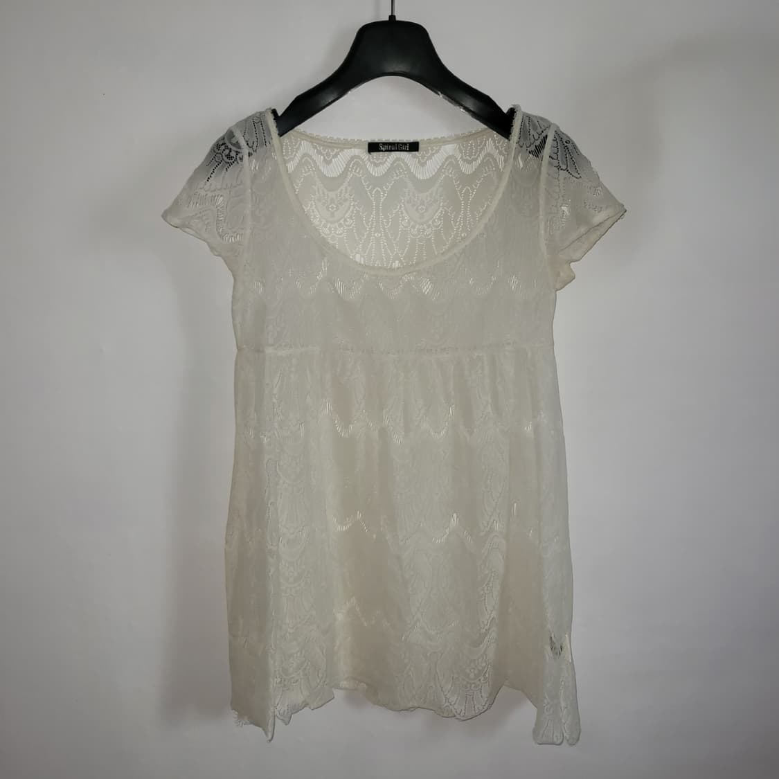 아이보리 레이어드 레이스 탑 상품이미지1