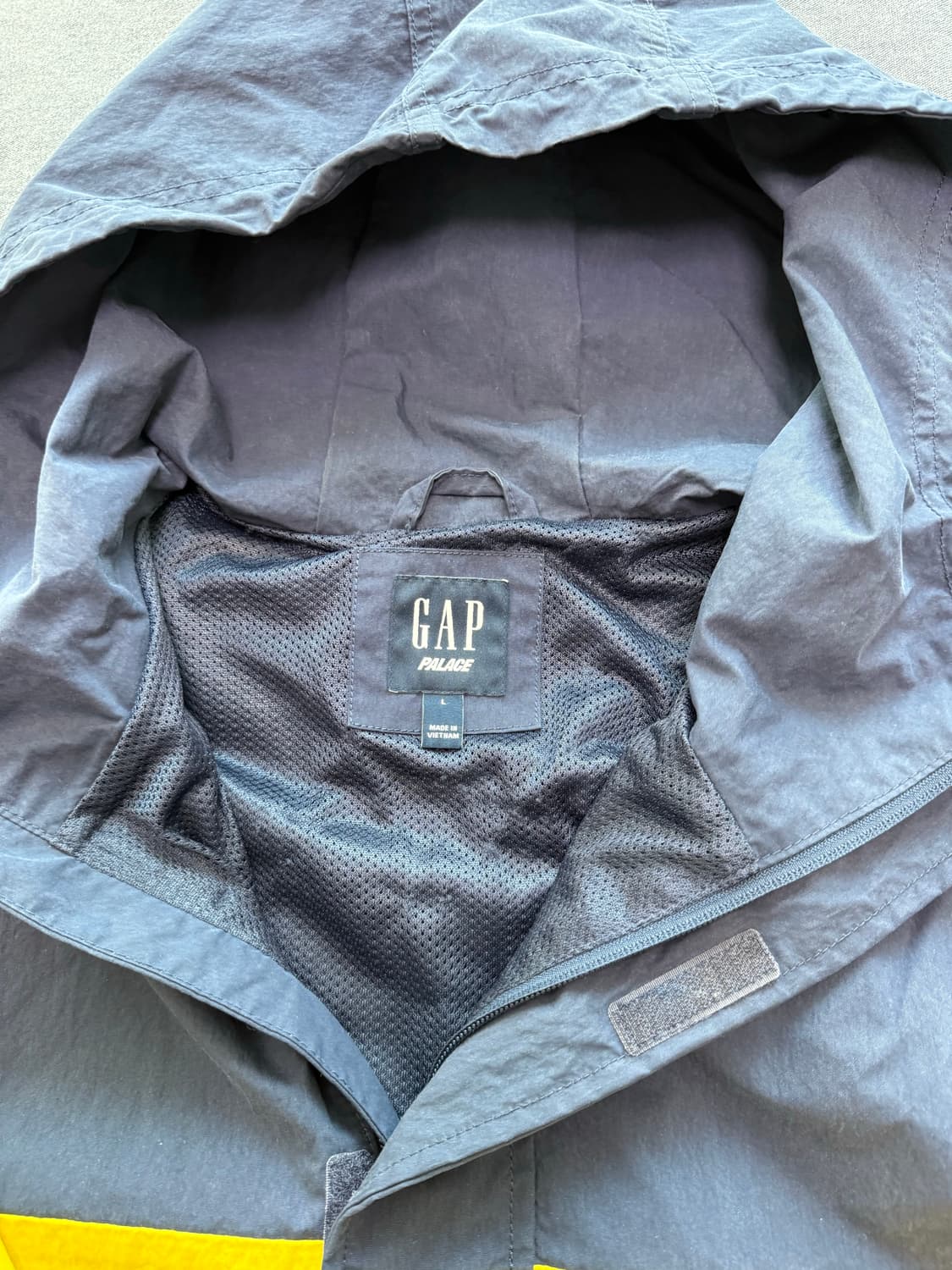 (L~2XL) 24SS 팔라스 x 갭 윈드브레이커 아노락 상품이미지3