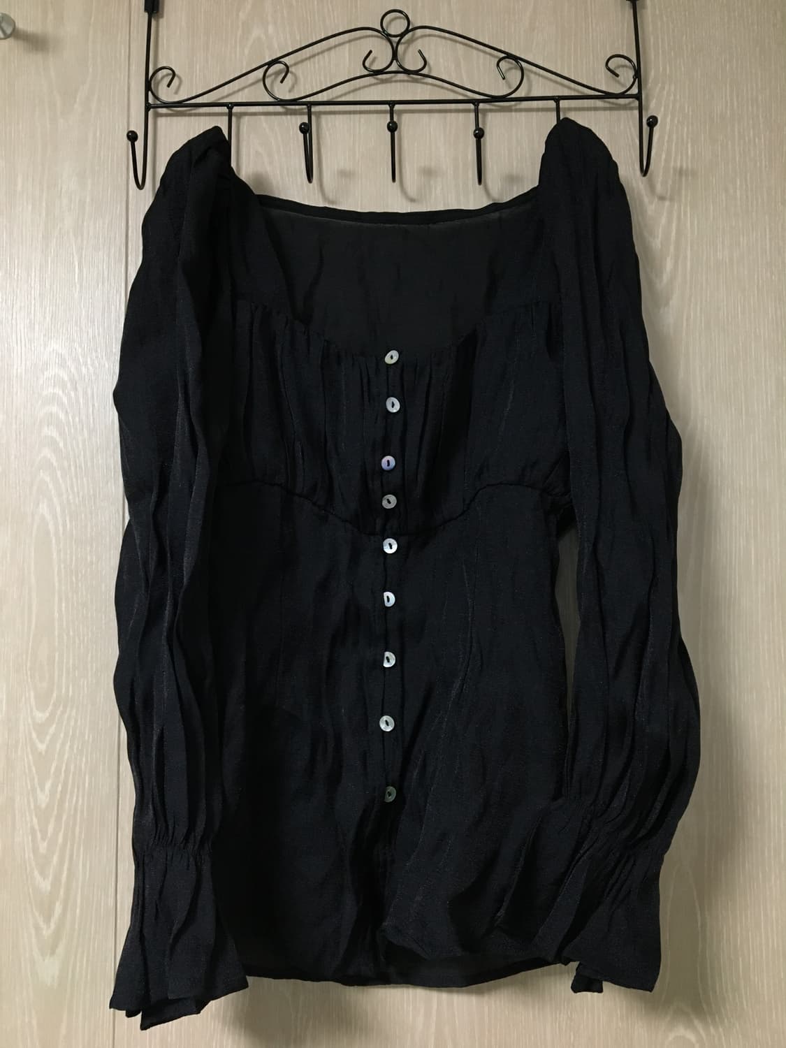 블라우스 검정 상품이미지1