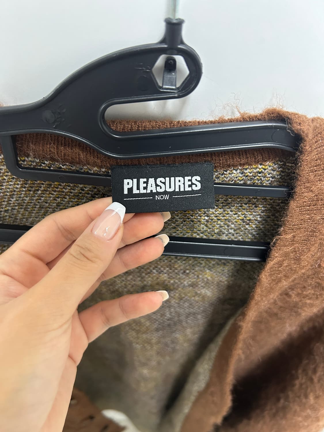 Pleasures 니트 겸 가디건 상품이미지6