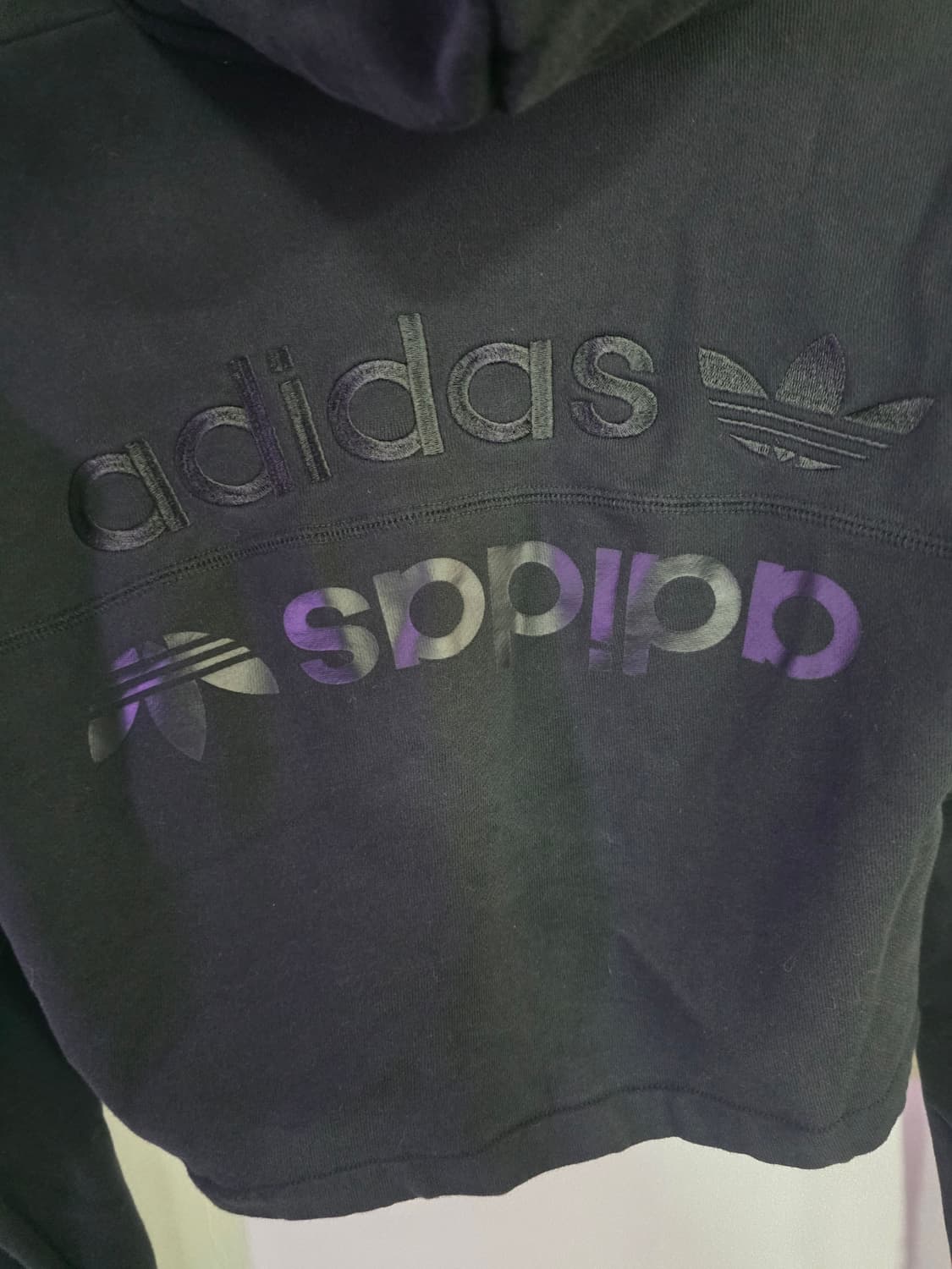 아디다스 블랙 크롭 후드티 XS/총장40/가슴48/ 상품이미지3