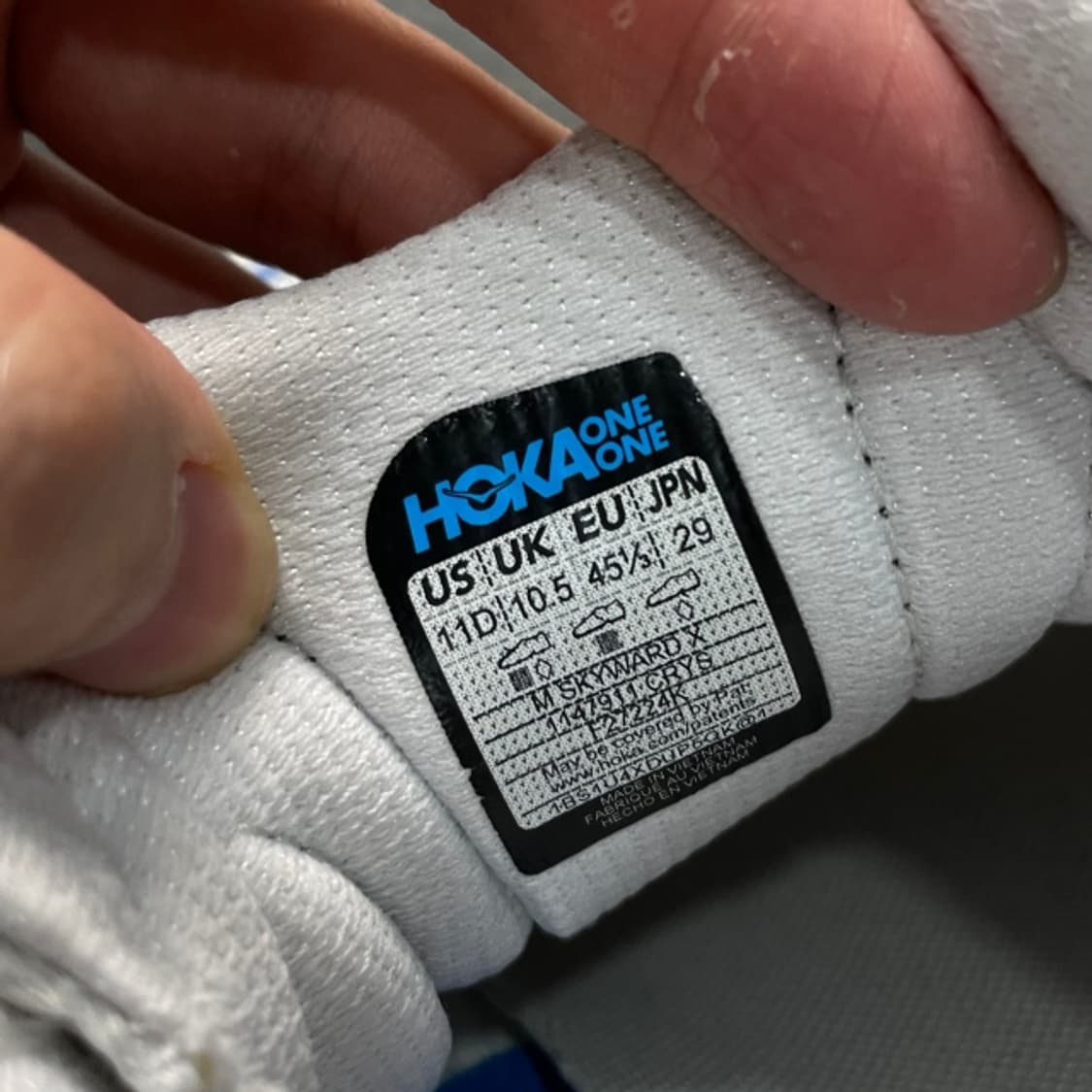 290 호카 스카이워드 X 코스믹 그레이 실버 러닝화 상품이미지7