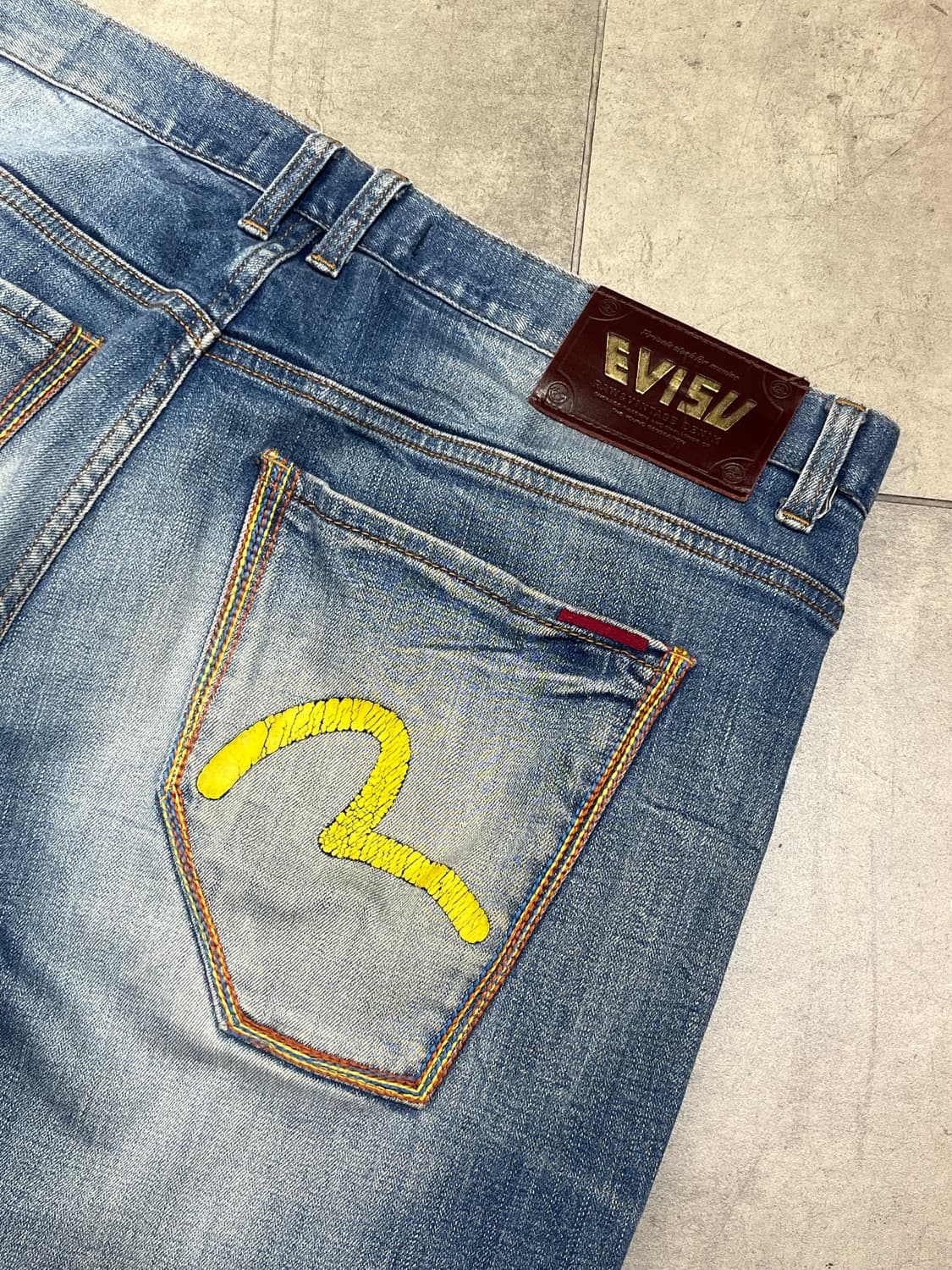 Evisu jeans 무지개 스티치 빈티지 워싱 와이드 데님 팬츠 상품이미지10