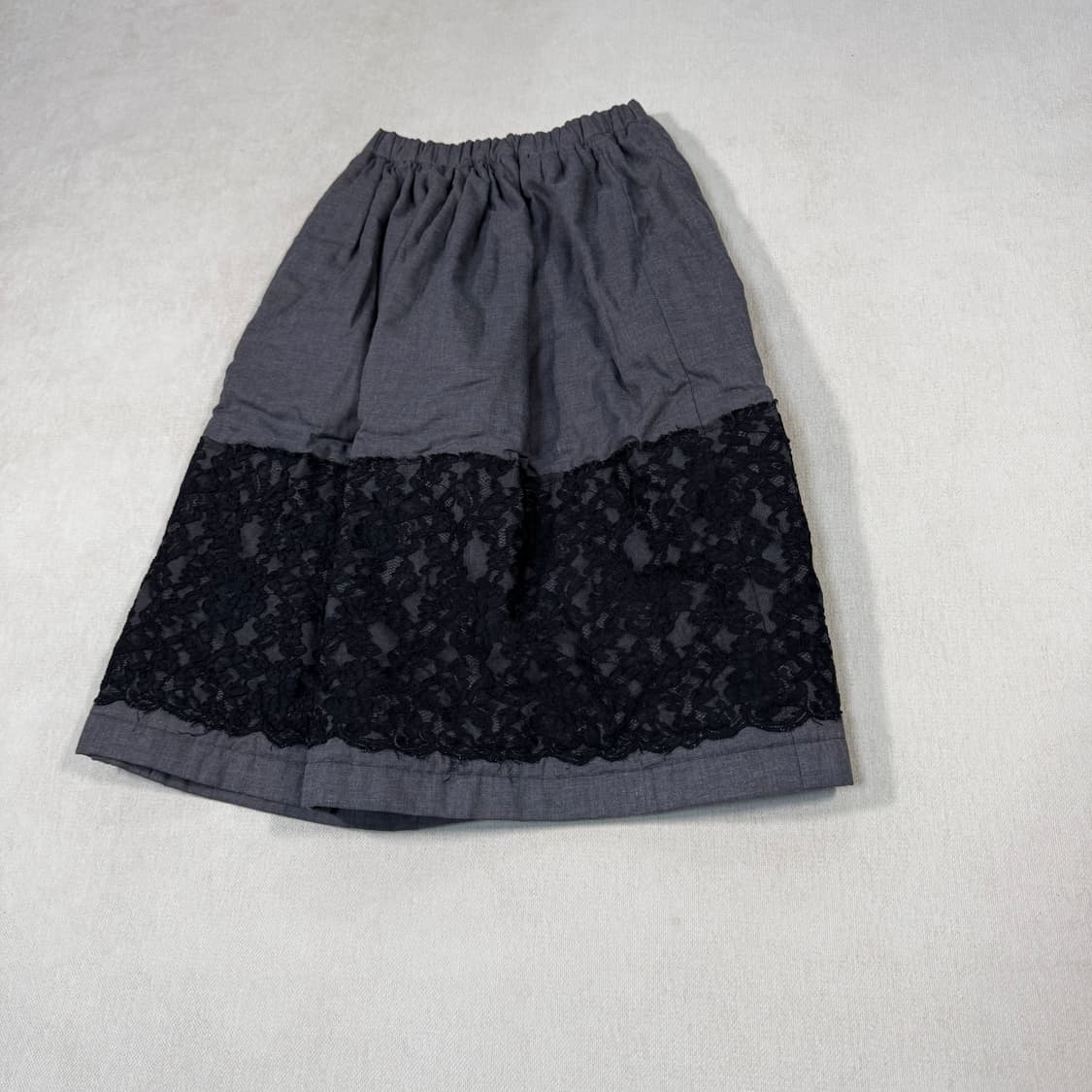 Gray Floral Lace Padded Skirt 상품이미지3