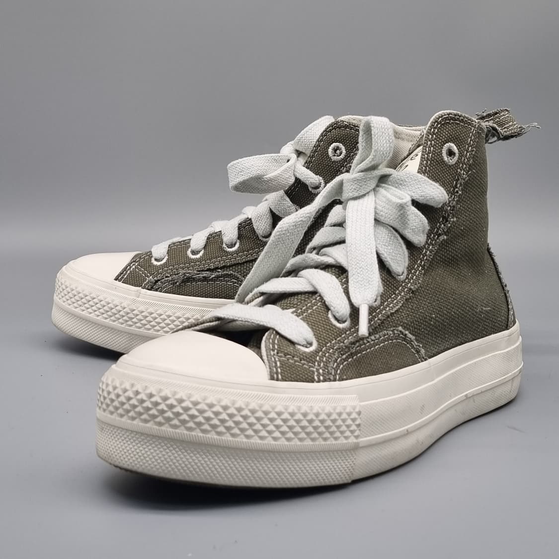 컨버스 척테일러 카키 여성플랫폼 240 상품이미지1