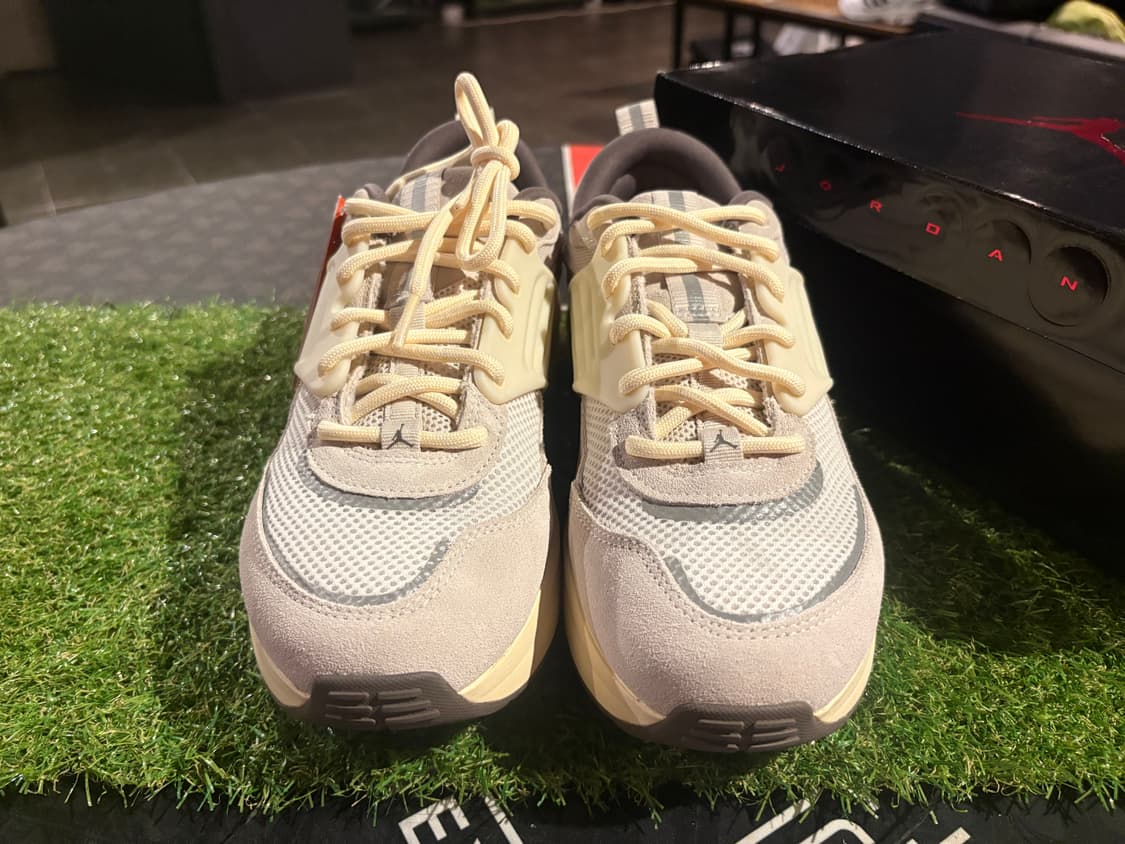 [새상품/280] 나이키 조던 트루너 O/S 상품이미지4