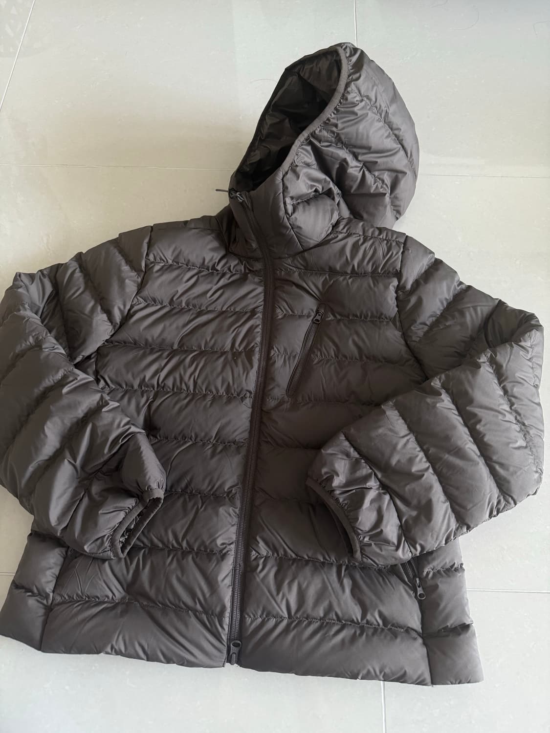 [M]우먼즈 시티레저 후디드 라이트 다운 재킷 상품이미지1