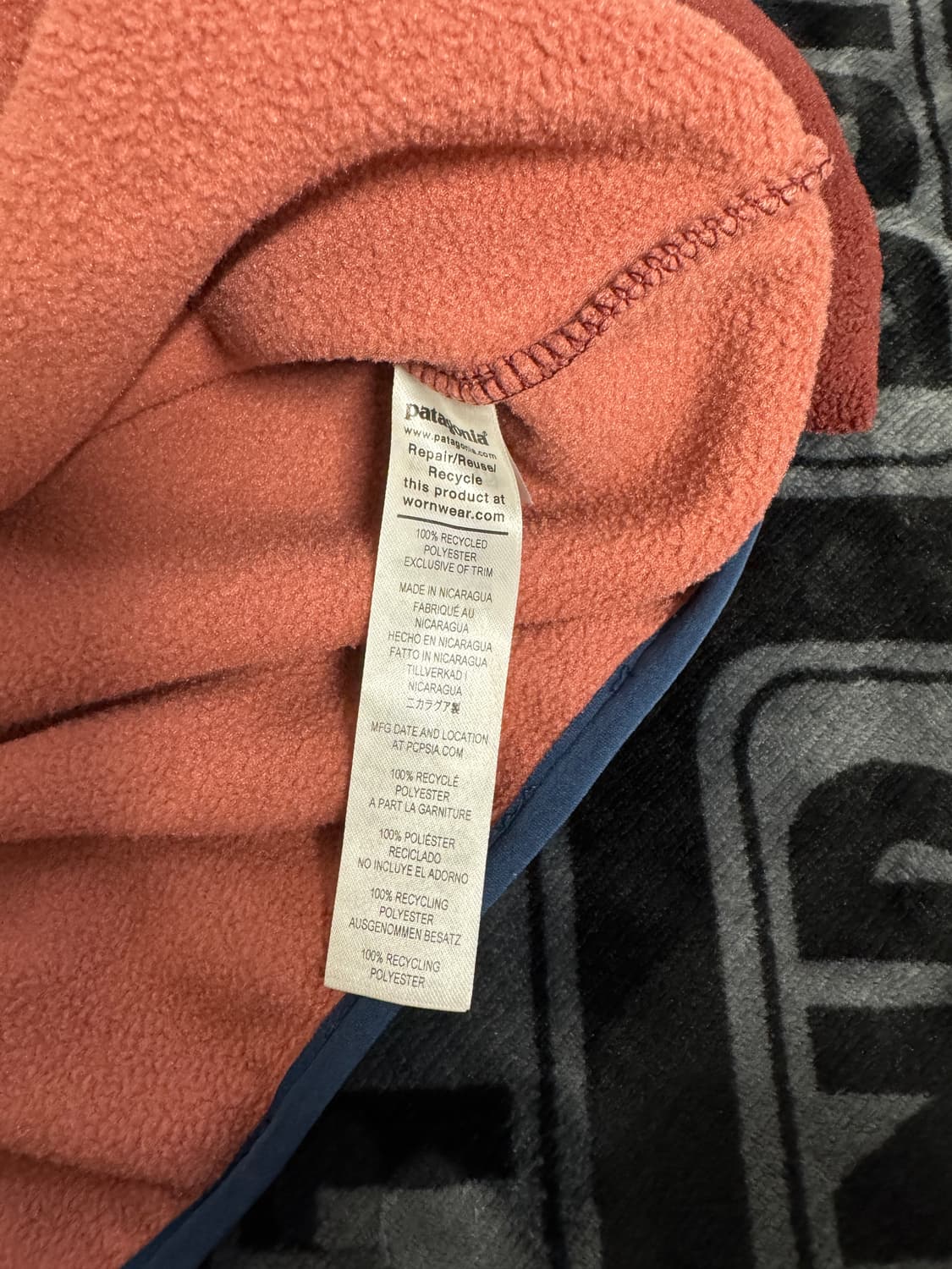 파타고니아 신칠라 스냅 티 풀 오버 살몬 앤 버건디 상품이미지6