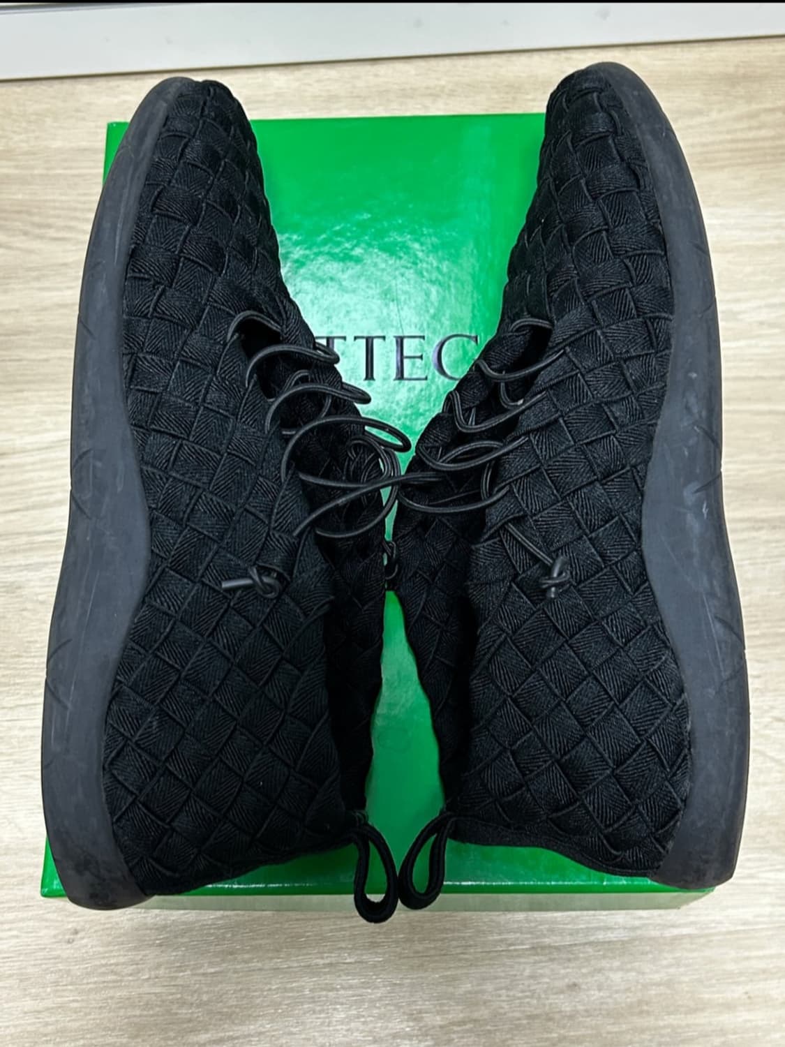 보테가베네타 스니커즈 41.5 상품이미지6