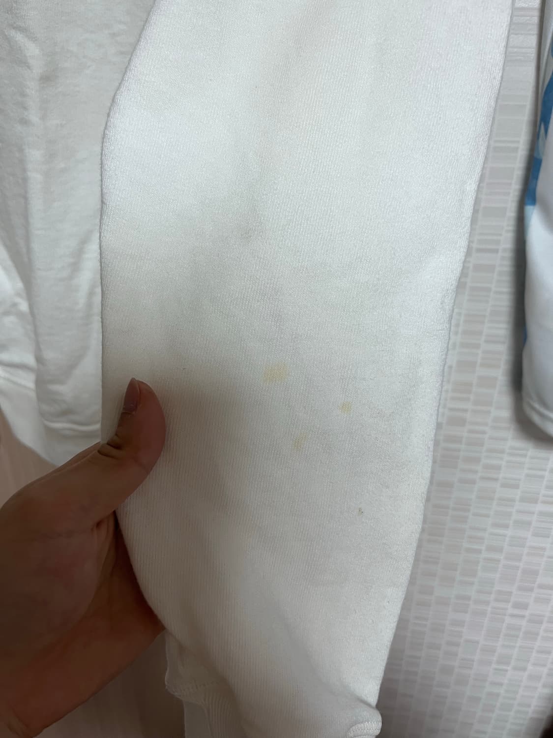 [XL] 스톤아일랜드 맨투맨 화이트 상품이미지3