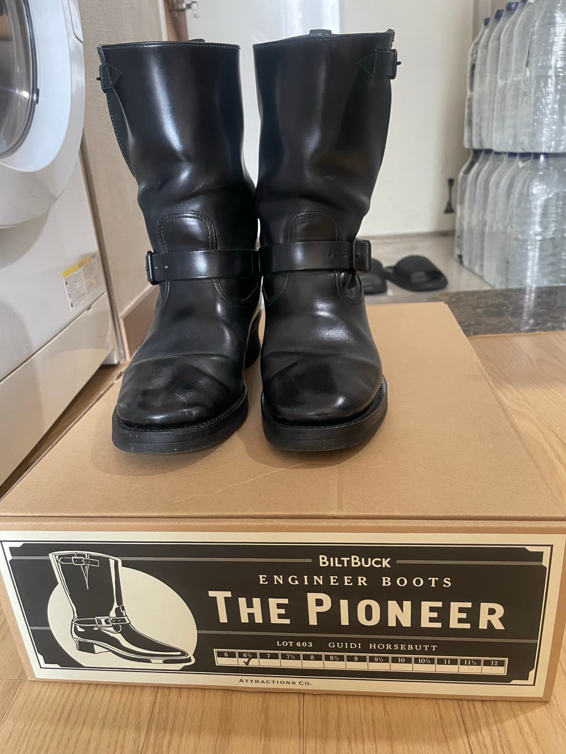 어트랙션즈 603 빌트벅 구이디 홀스벗 상품이미지1