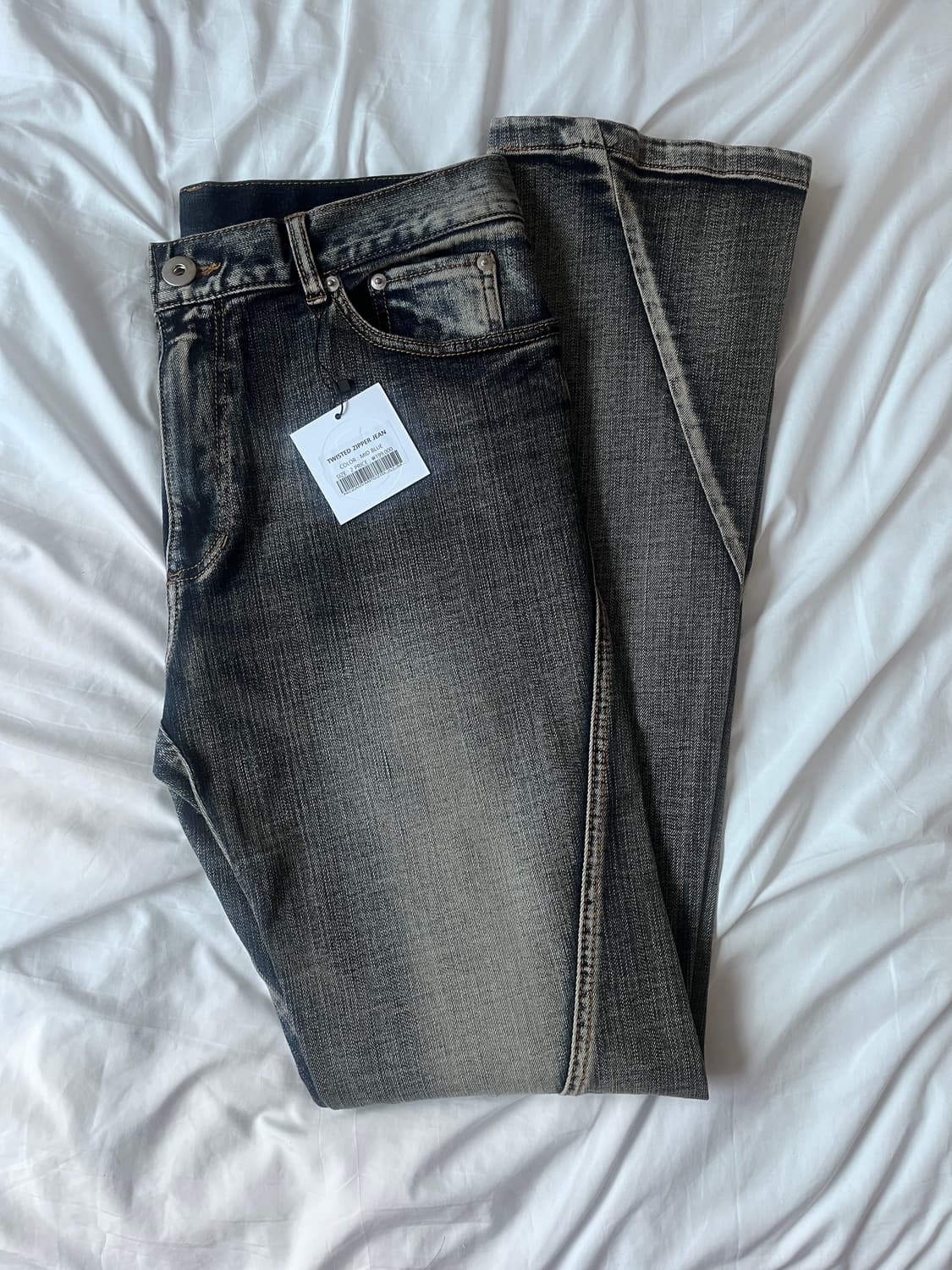 [새상품, 2사이즈] 넥스트도어립스 트위스티드 지퍼 진 팬츠미드블루 데님 상품이미지2