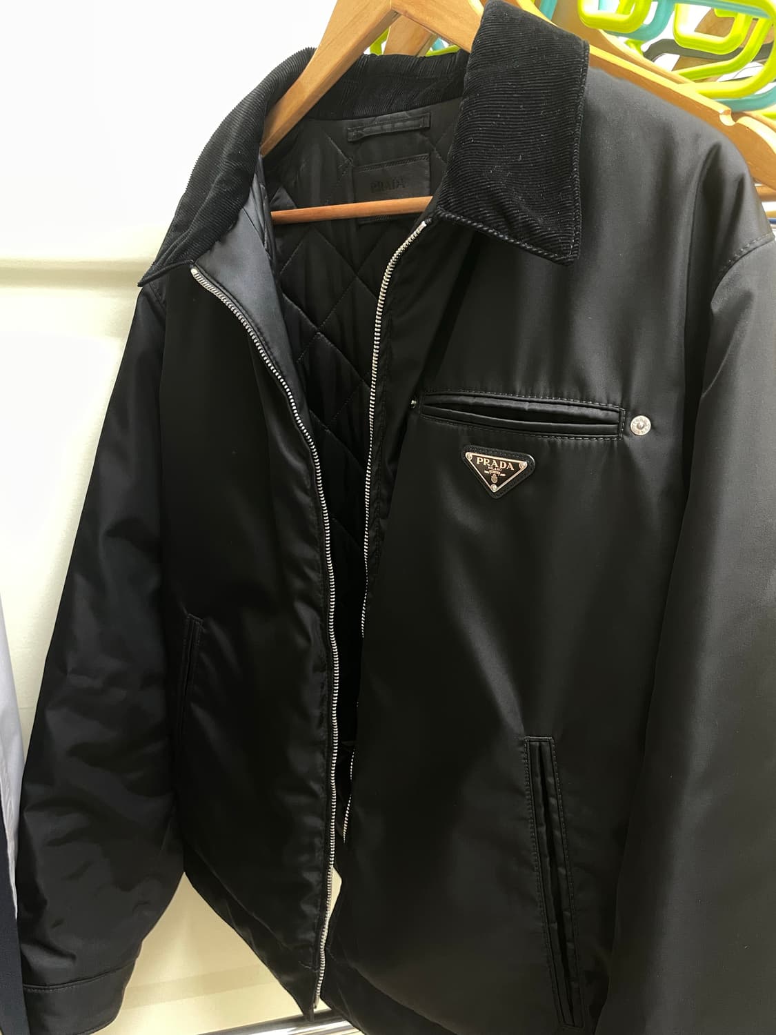 (XL)프라다 리나일론 블루종 워크 자켓 판매해요 상품이미지1