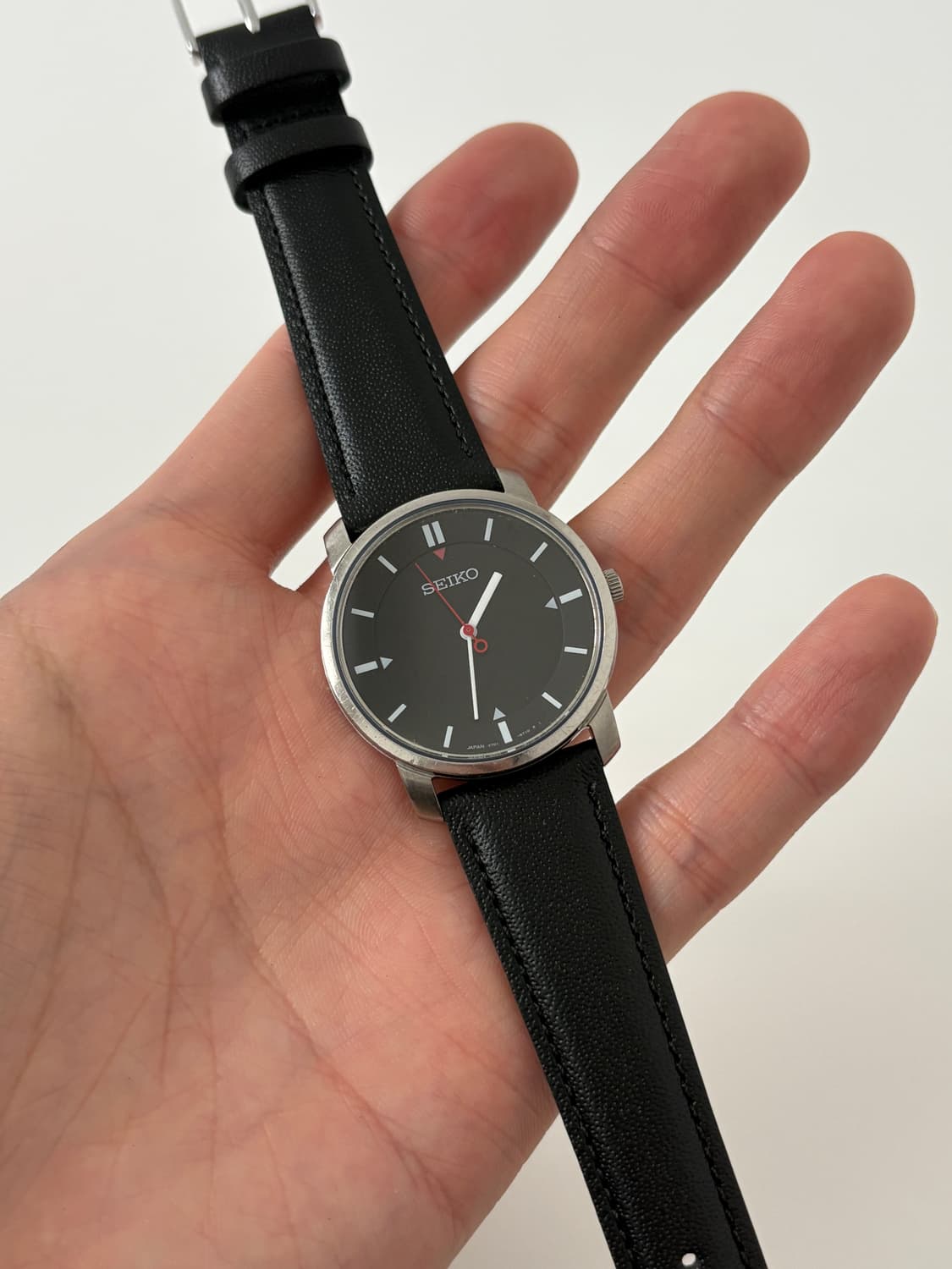 90s black dial silver quartz 상품이미지2