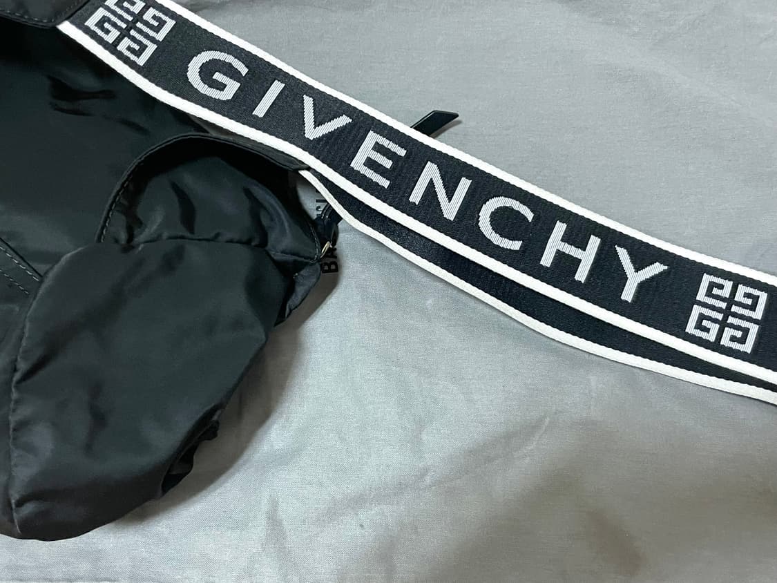 [판매]GIVENCHY 지방시 판도라 범백 크로스백 상품이미지5