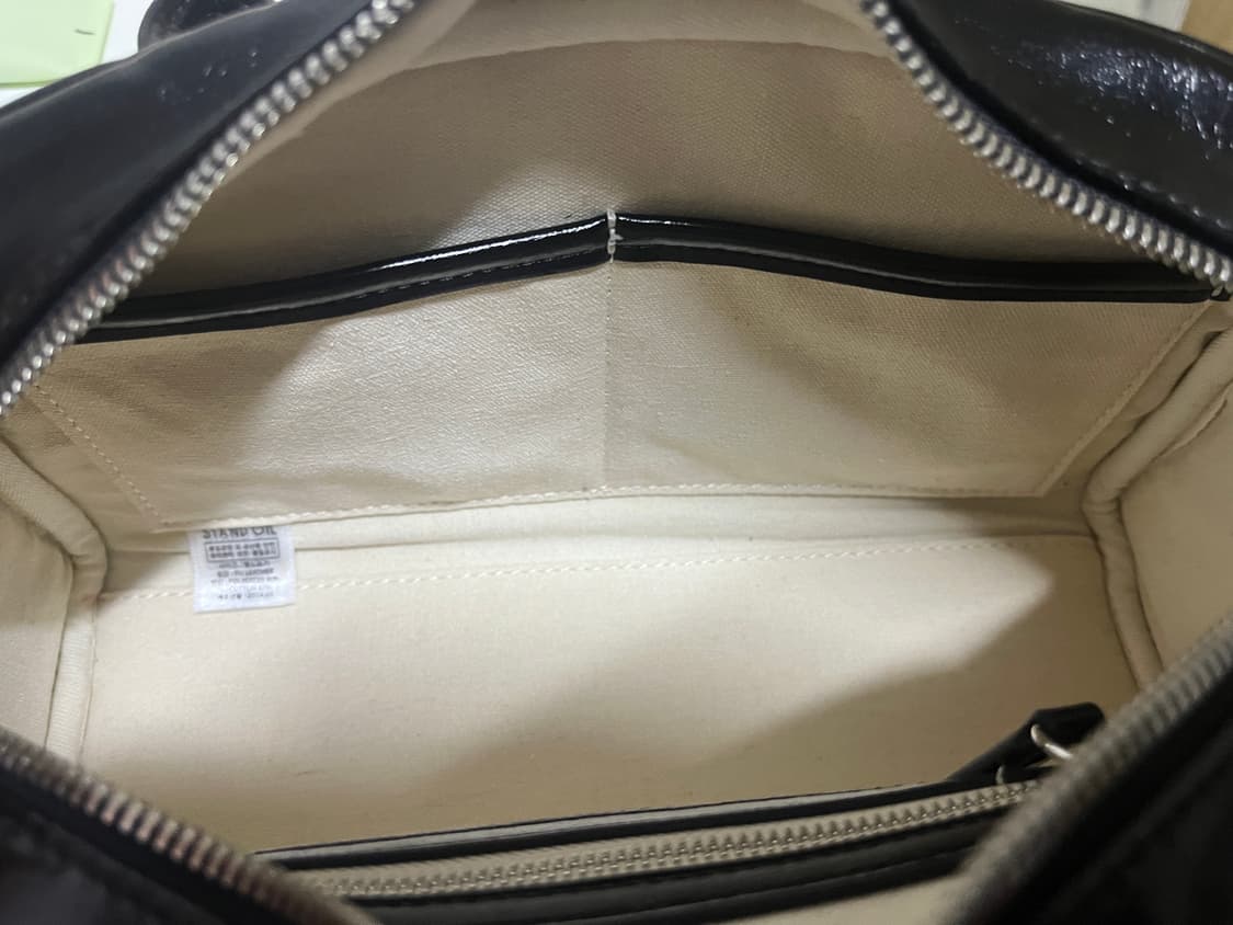 스탠드오일 츄비백 블랙 상품이미지5