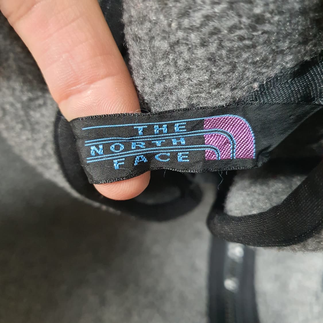 ✨ (바배) 노스페이스 90s 재팬 플리스 그레이 집업  상품이미지3