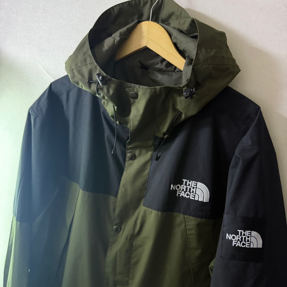 노스페이스 남성 로고 바람막이 점퍼 2XL (남성 110정도) 상품이미지1