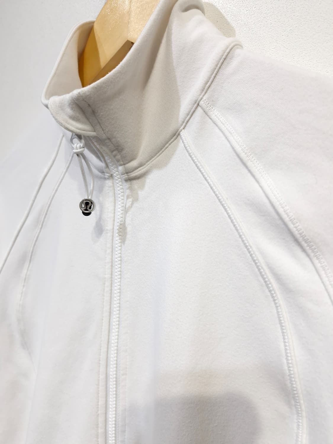 룰루레몬 선샤인 살루테이션 자켓(6) 상품이미지6