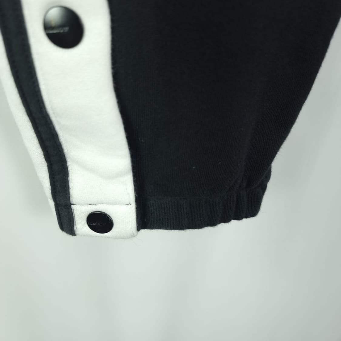 [아디다스] 아디브레이크 삼선 트랙 팬츠 블랙 M19078 상품이미지8