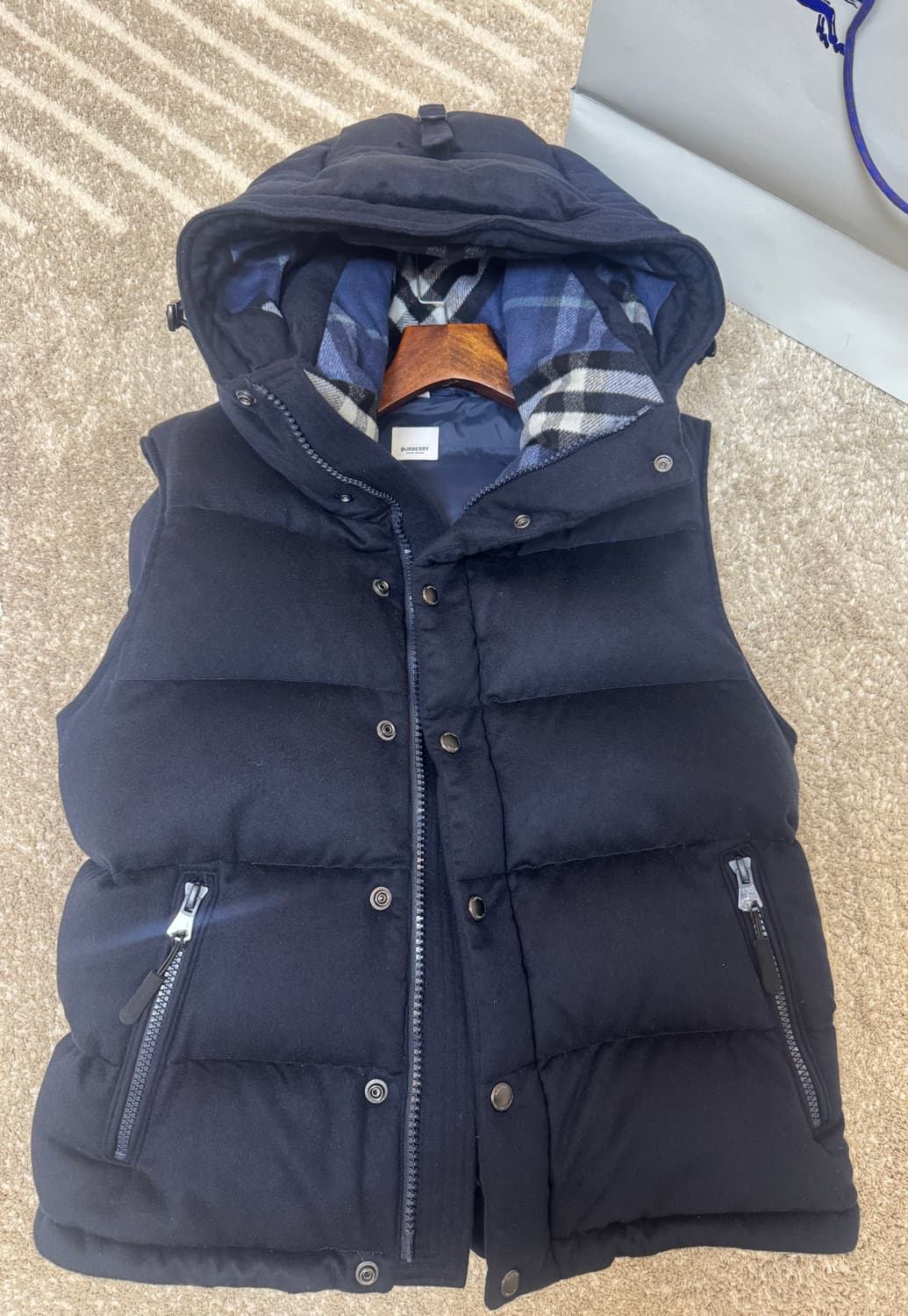 정품 버버리 패딩 자켓 캐시미어 새것 상품이미지3
