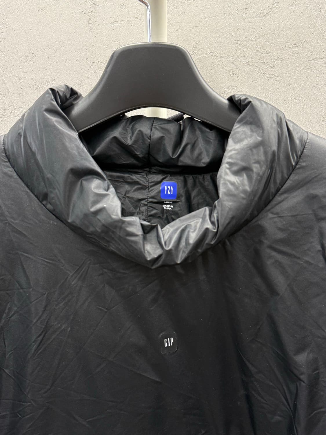 이지 갭 엔지니어드 바이 발렌시아가 모크넥 풀오버 퍼퍼 L 상품이미지3