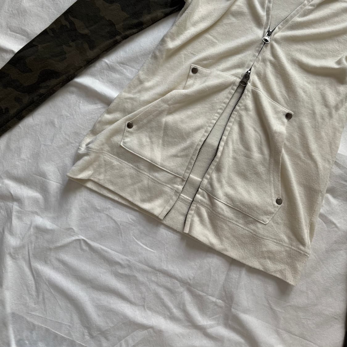 아카이브 스터드 2way 패널 믹스매치 카모 슬리브 후드집업 y2k 펑크 상품이미지4