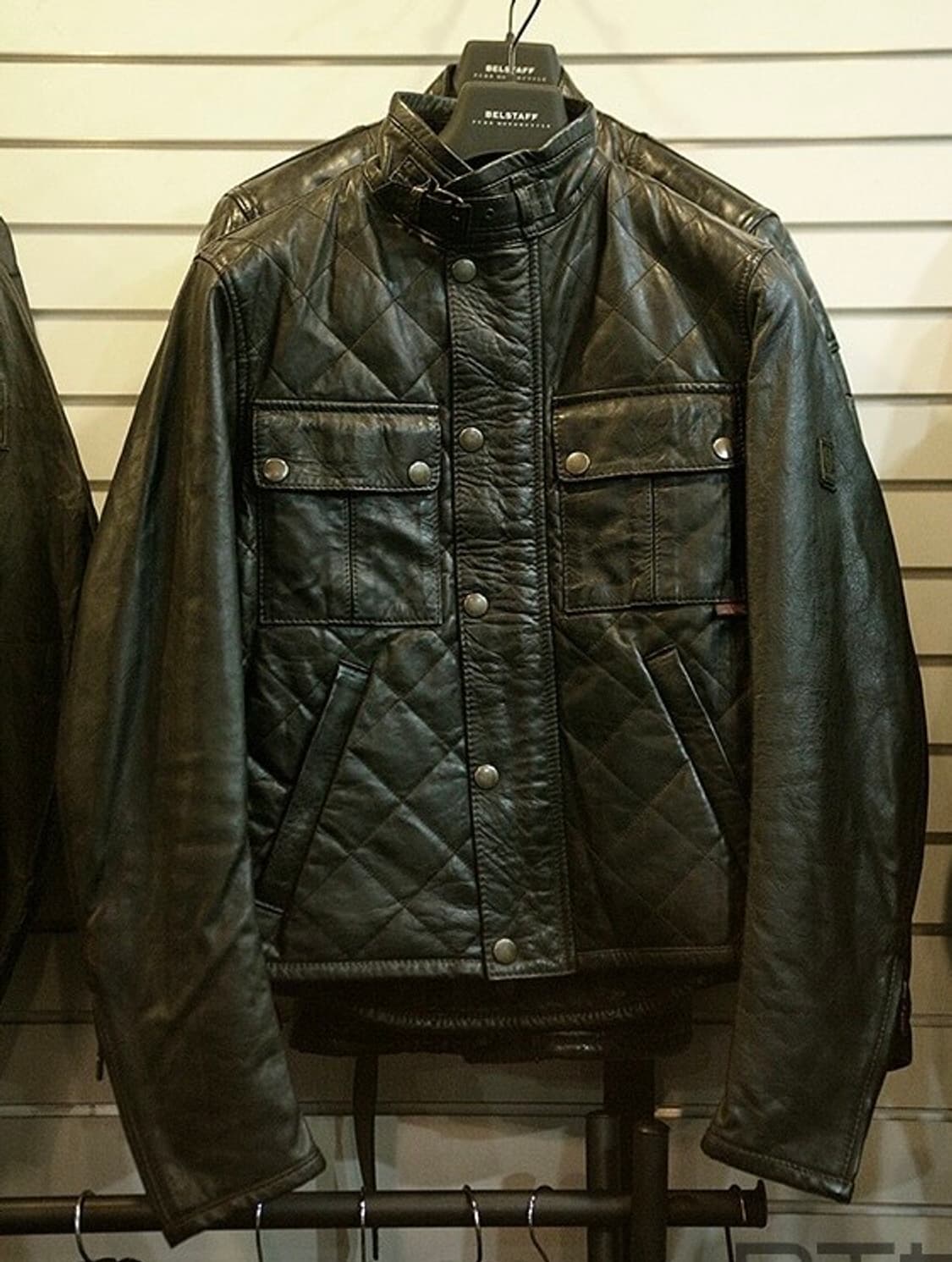 벨스타프 퀼팅 쿠거 가죽자켓 상품이미지1