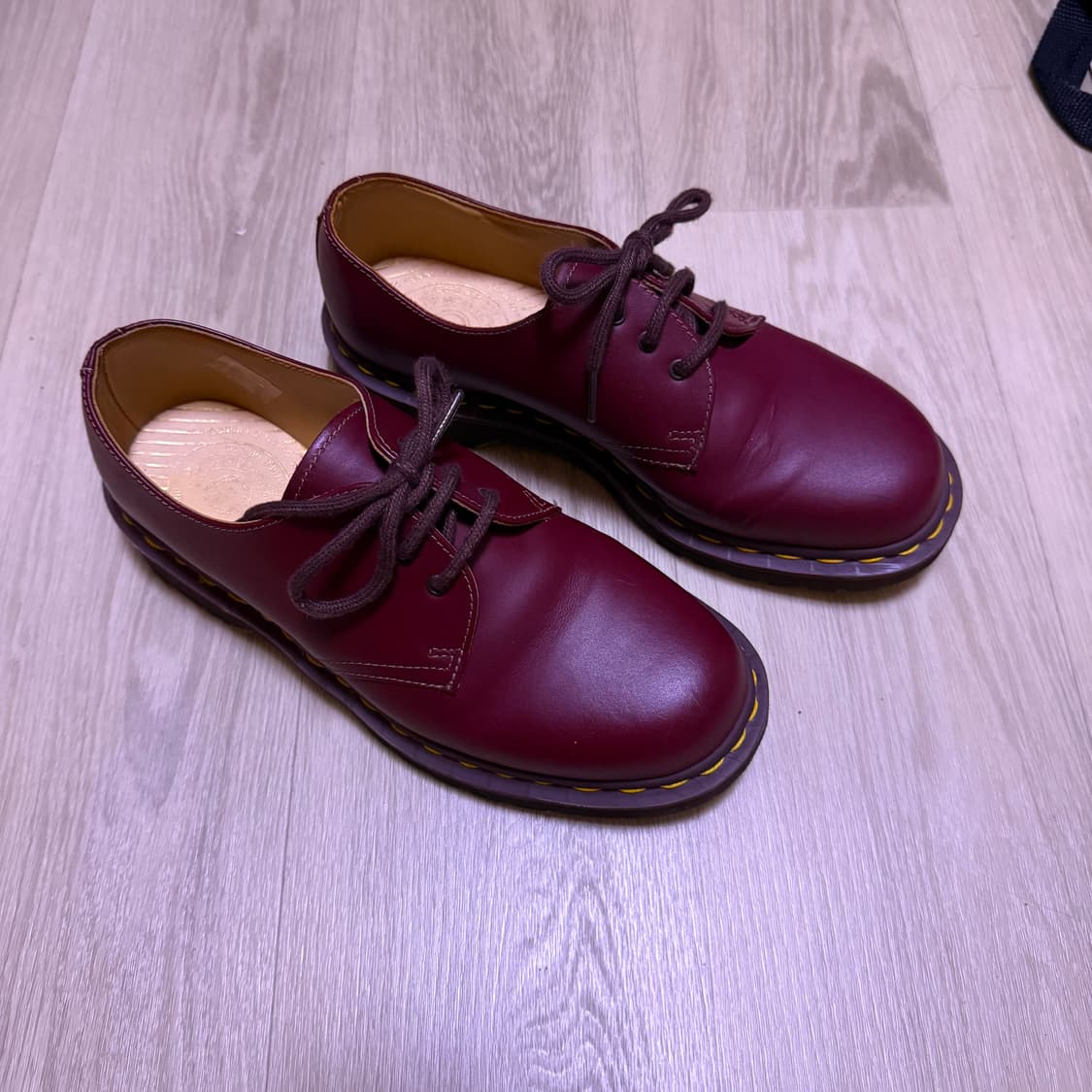 닥터마틴 1461(MIE)체리레드 250 상품이미지3