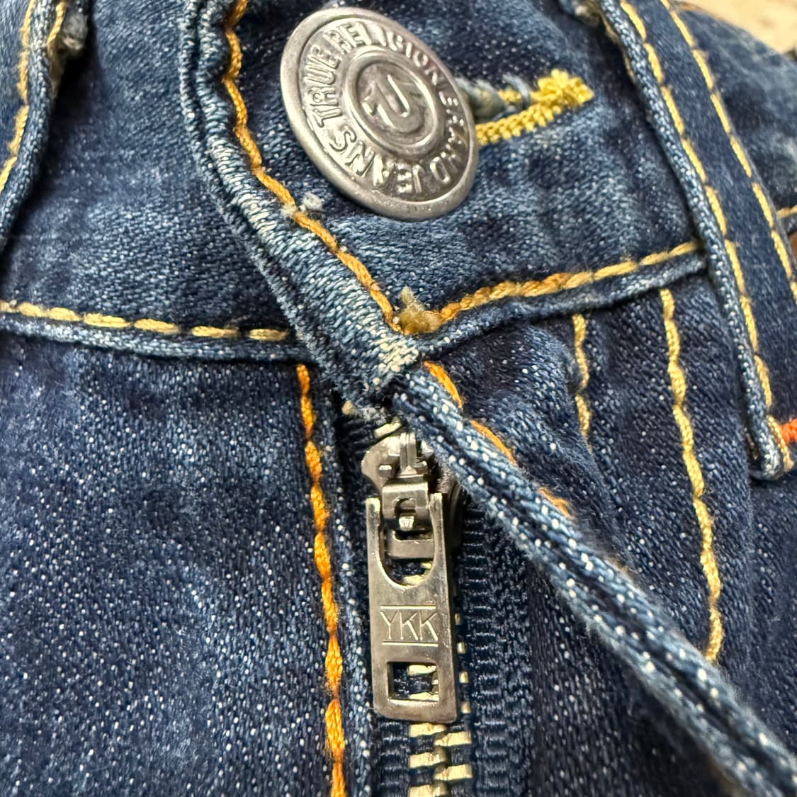 [정품/31] 트루릴리젼 데님 청바지 데미지진 b10 상품이미지4