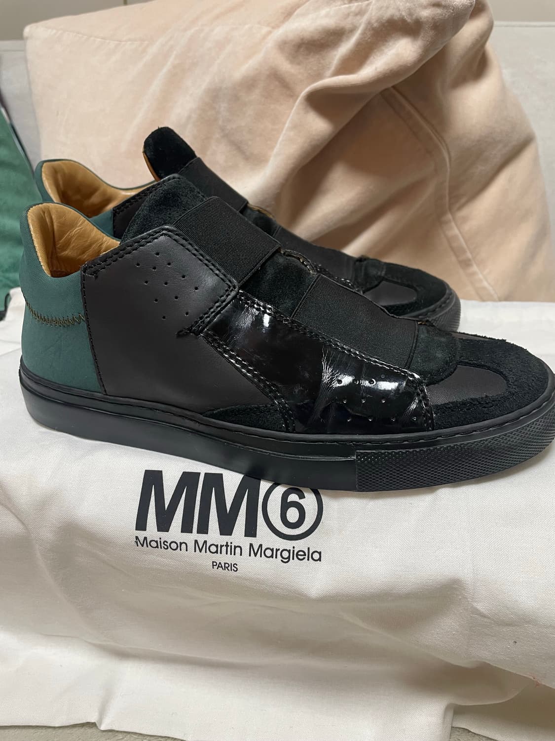 MM6 메종 마르지엘라 블랙 스니커즈 35 1/2 상품이미지2