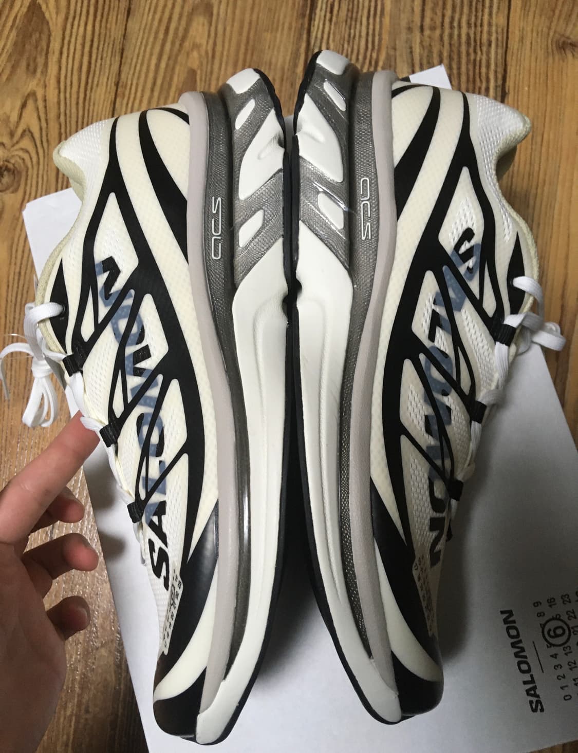 (275)살로몬 MM6 XT 바닐라 아이스 블랙 판매합니다 상품이미지6