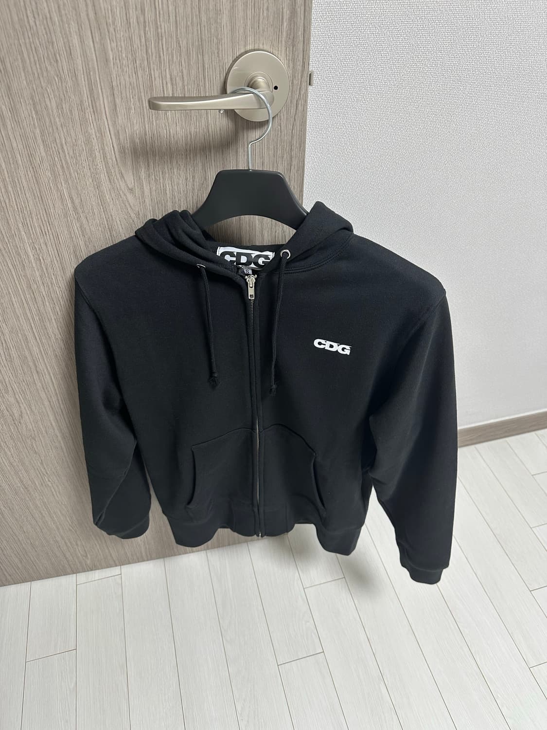 Cdg 후드집업 상품이미지1