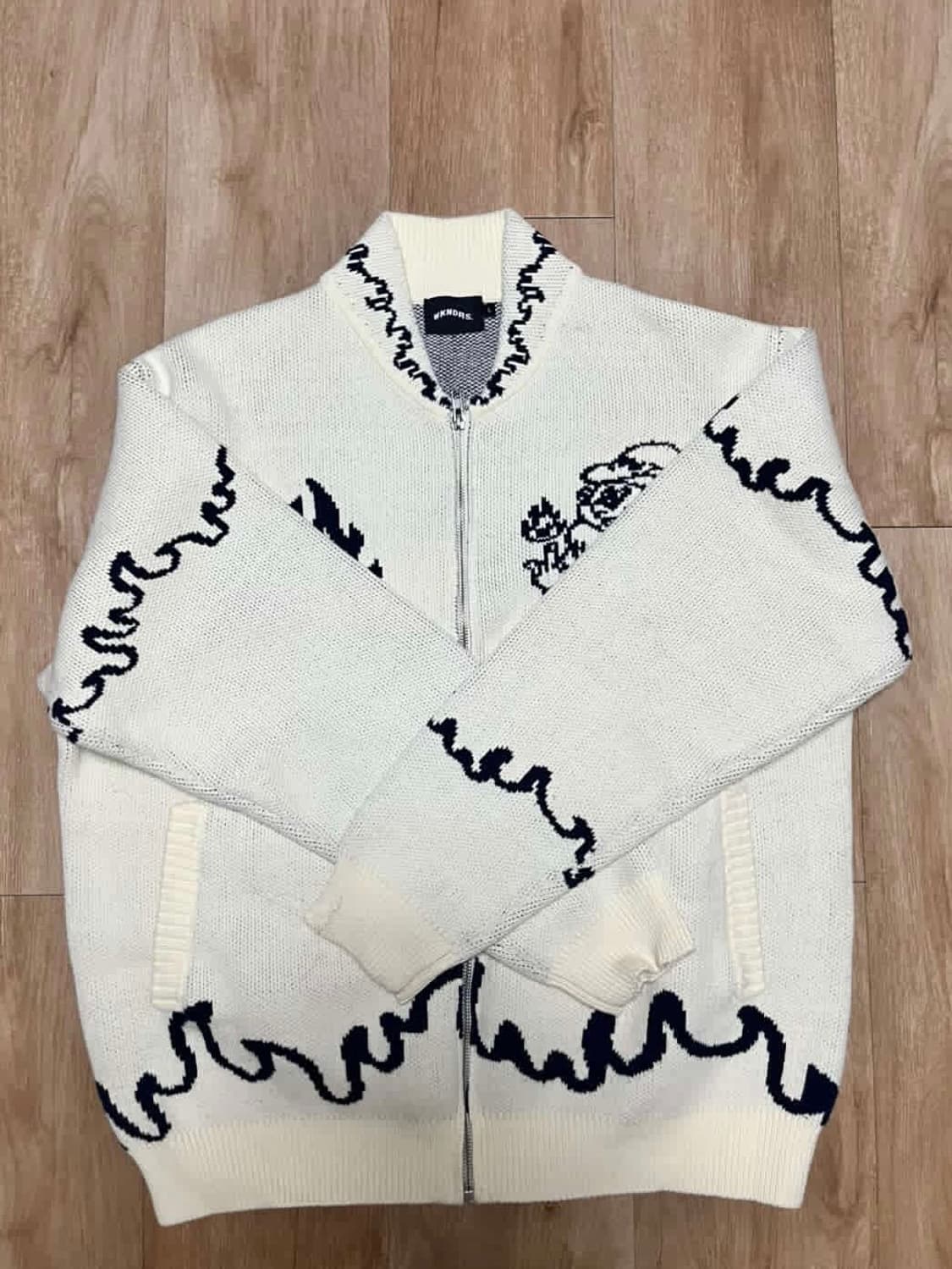 위캔더스 DWARF COWICHAN CARDIGAN (IVORY) 상품이미지3
