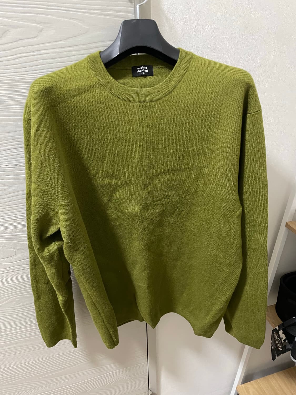 무탠다드 미니멀 크루 넥 니트 상품이미지1