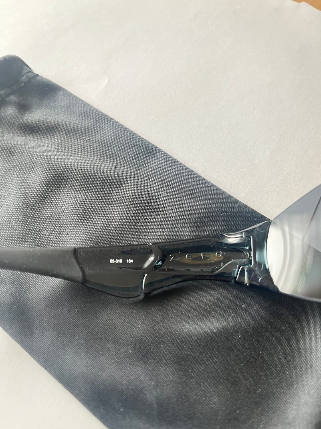 오클리 뉴제로(NEW ZERO) 블랙 선글라스 05-310 134 상품이미지6